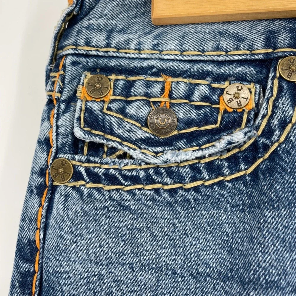 True Religion Geno Super T Medium Wash‎ Jeans Mens Size 34 Distressed